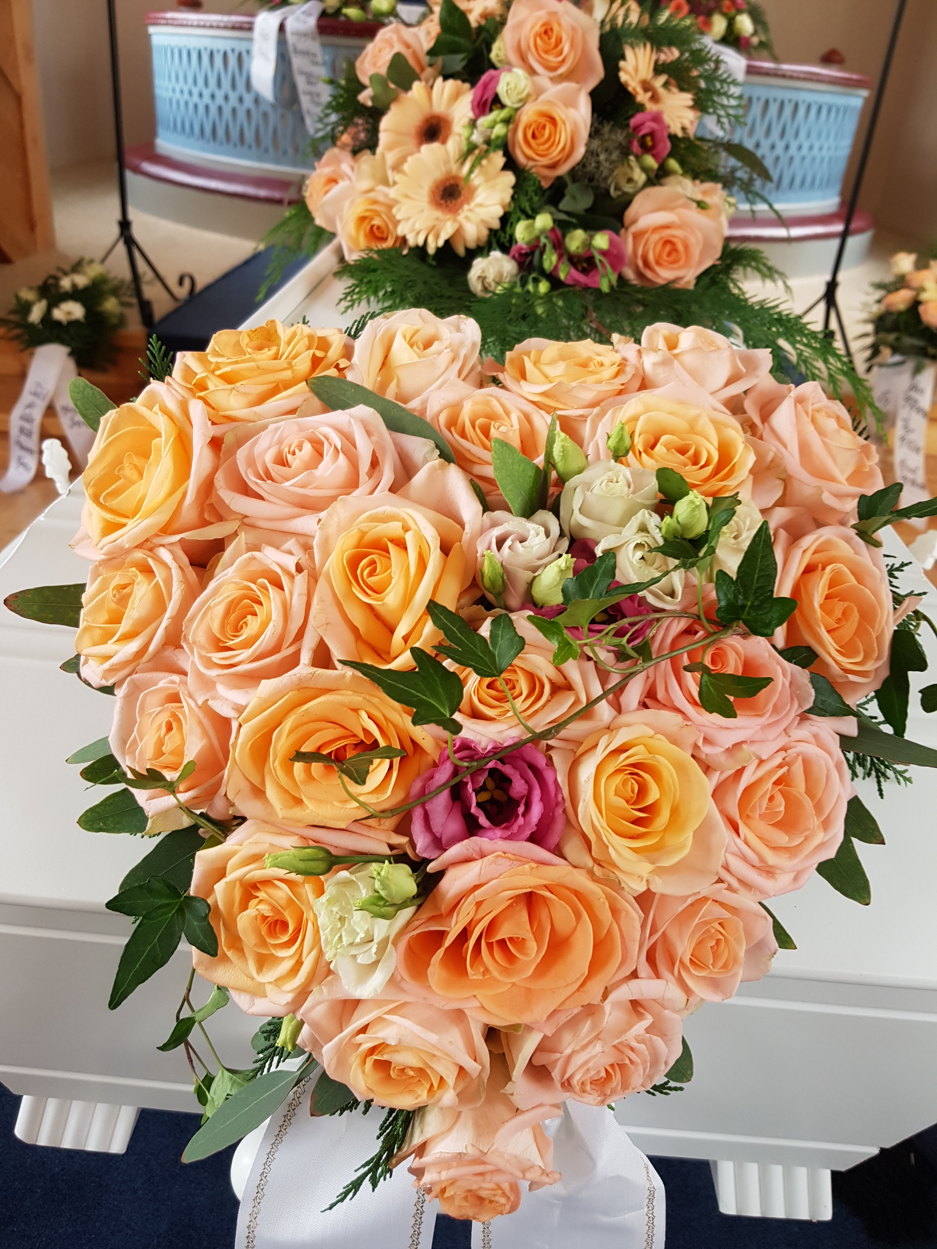 Bårebukett fra Blomst&Dekor